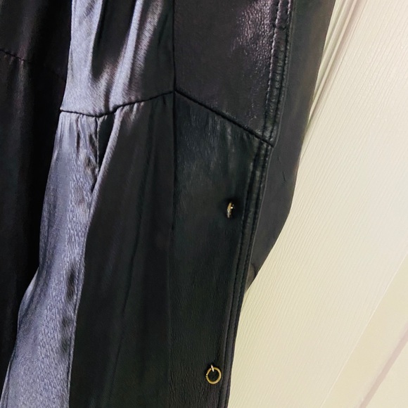 1960’s Black Leather Coat - Picture 3 of 11